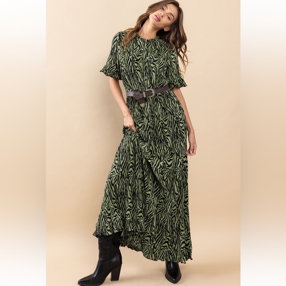 Beautiful Boho Floral Print Striped Velvet Maxi Dress - Picture 4 of 6